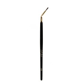 L.A. GIRL Pro Brush (Option: Angled Liner Brush)